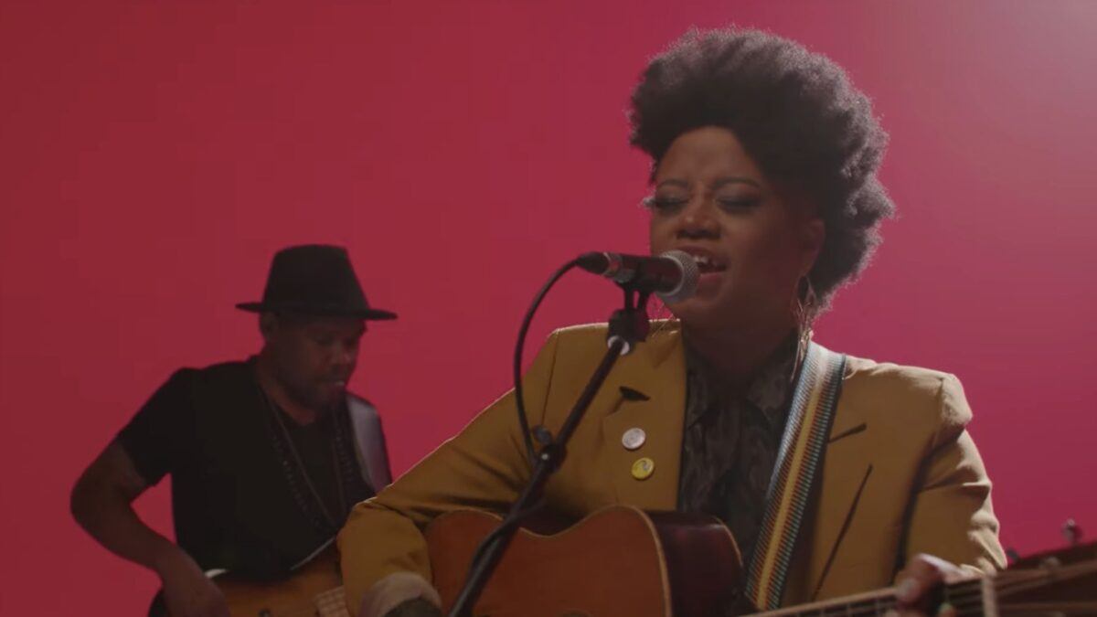 Amythyst Kiah Releases ‘Fancy Drones (Fracture Me)’ Live Performance Video