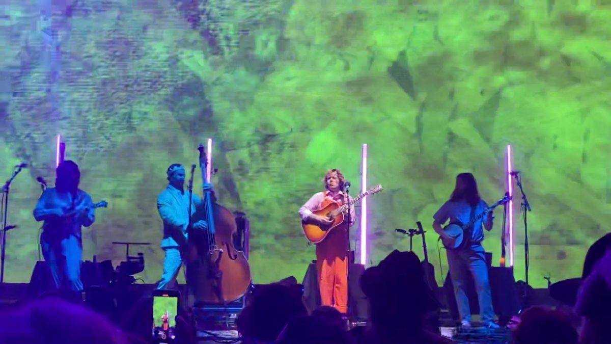 Billy Strings “Pyramid Country walk off stage” 10/30/21