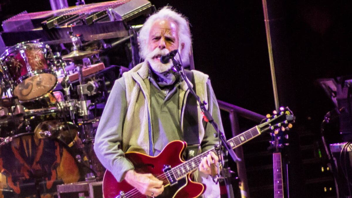 Bob Weir & Wolf Bros Announce Benefit Concerts At Sweetwater Music Hall