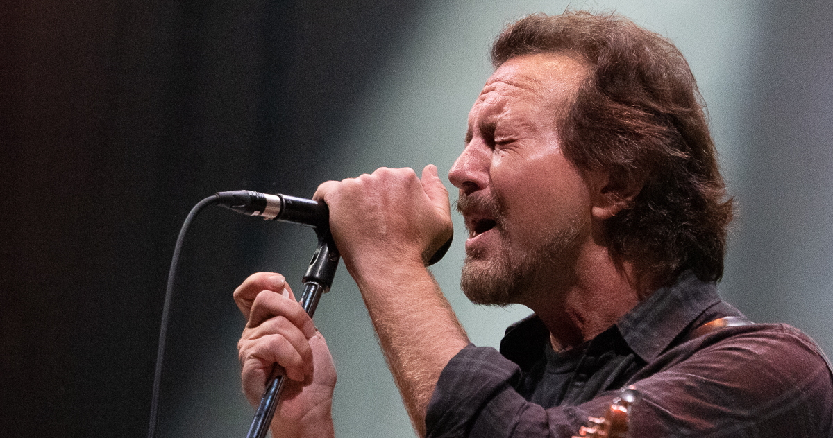 Eddie Vedder Ohana 2021 d