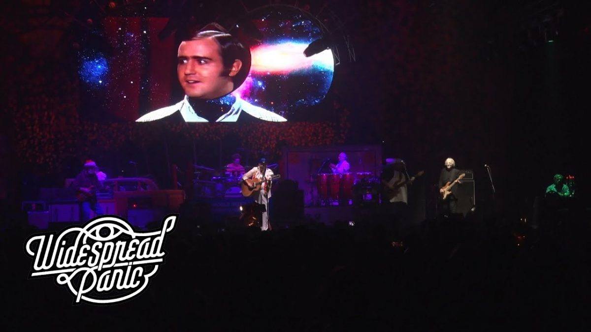 Man on the Moon w/ Mike Mills (Live in New Orleans)
