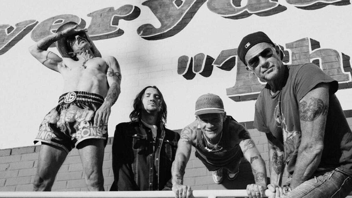 Red Hot Chili Peppers Announce World Tour 2022