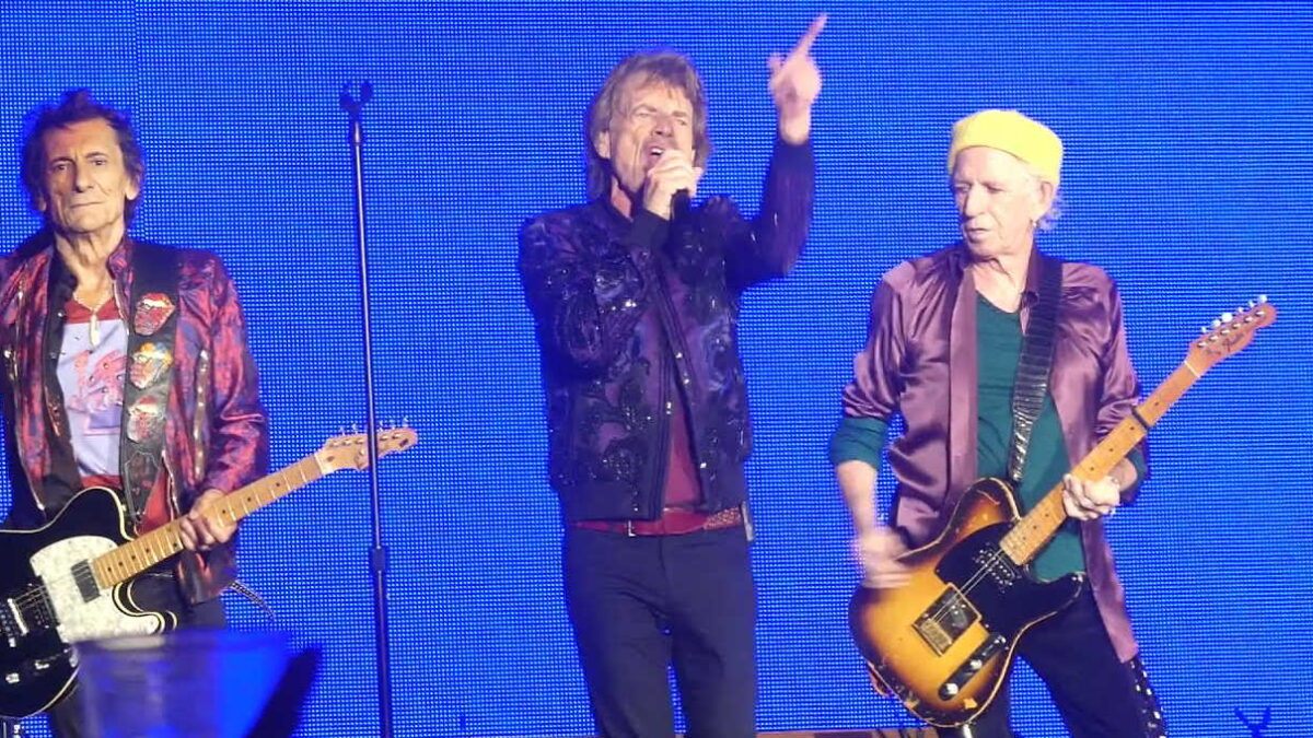 The Rolling Stones Debut ‘Troubles A' Comin’ Cover In Charlotte
