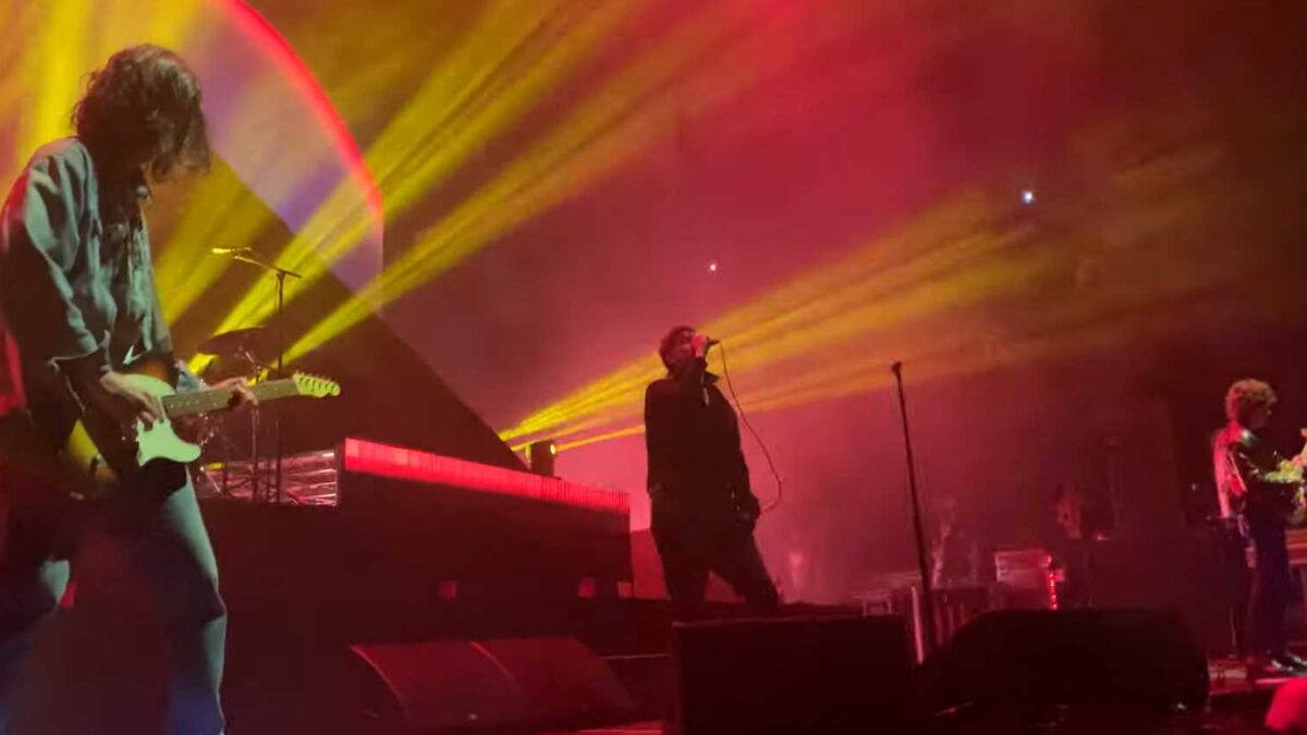 The Strokes Offer Live Debuts At The Forum