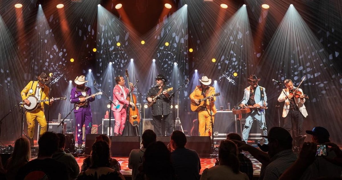 Greensky Bluegrass Halloween Ryman Vince Herman Jason Carter