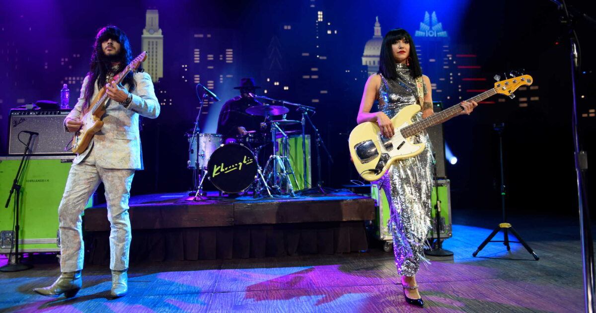 Khruangbin ACL White Gloves
