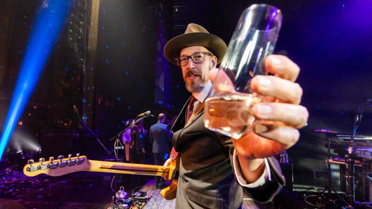 moe. Fans Launch GoFundMe Campaign For Chuck Garvey
