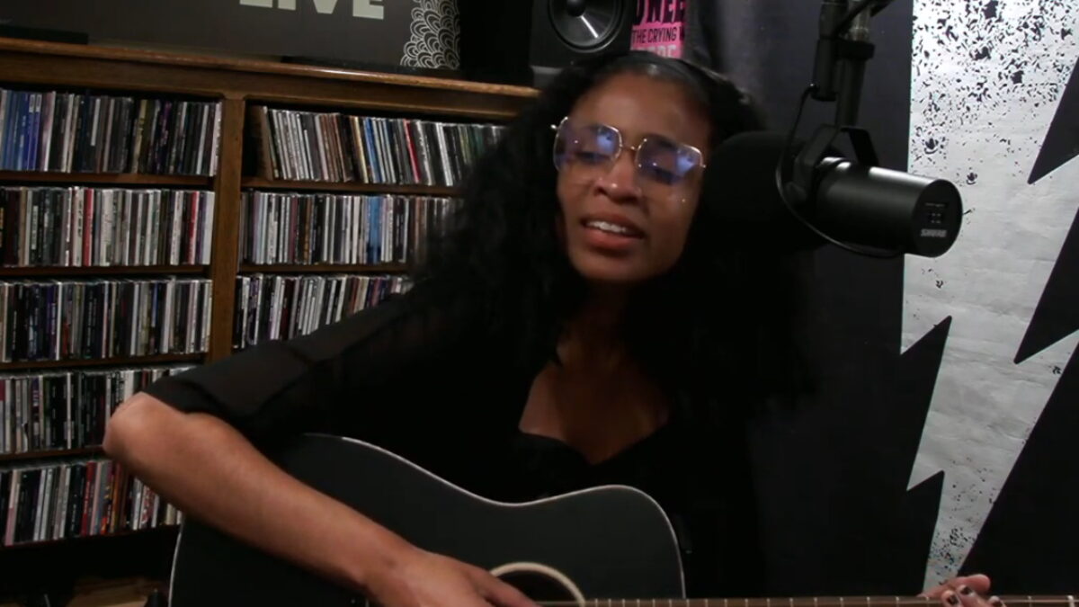 Adia Victoria Performs For Lightning 100