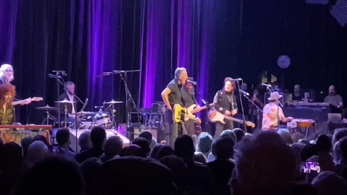 Bruce Springsteen / Willie Nile Glory Days 12/13/21
