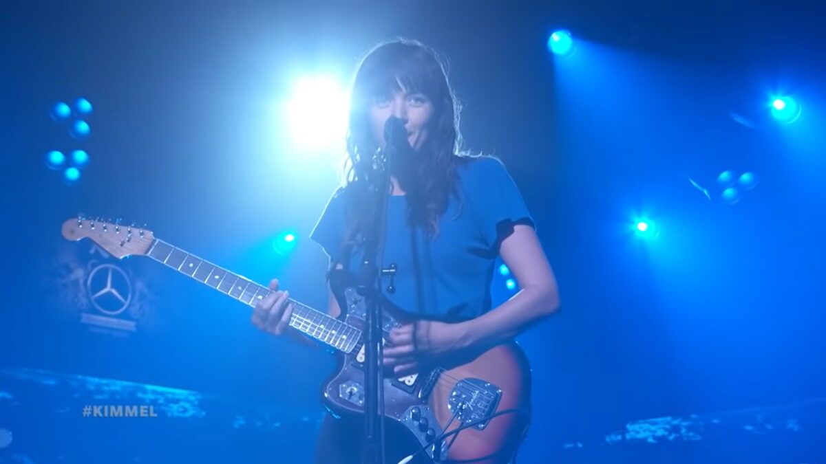 Courtney Barnett Performs ‘If I Don’t Hear From You Tonight’ On ‘Kimmel’