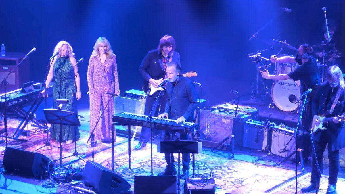 Jackson Browne & Jorma Kaukonen Lead All-Star “The Capitol Sessions” Concert