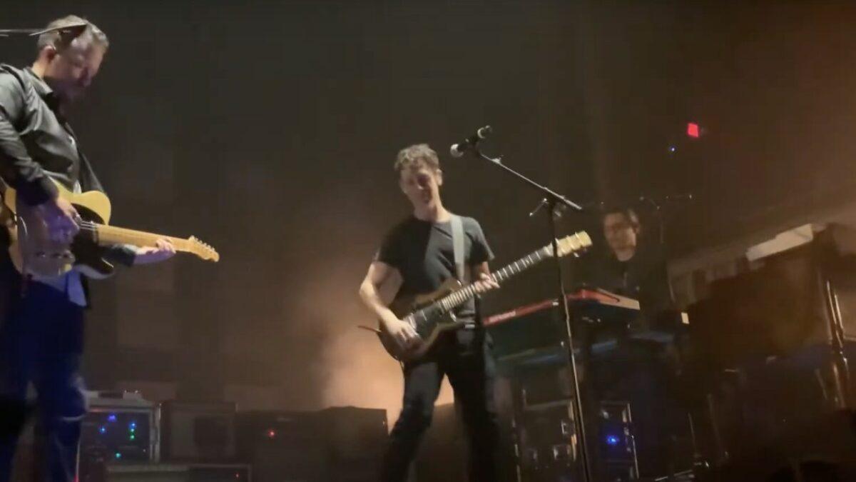 Jason Isbell Debuts Now It’s Overhead Cover & Fits In Rarities During Atlanta Run