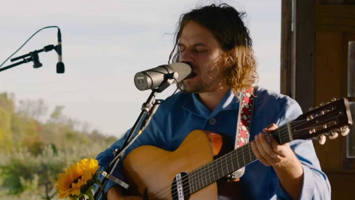 Watch Kevin Morby Perform ‘Sundowner’ Album Live