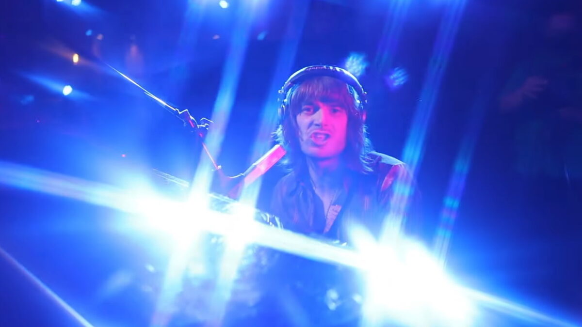 Watch Neal Francis Perform ‘Problems’