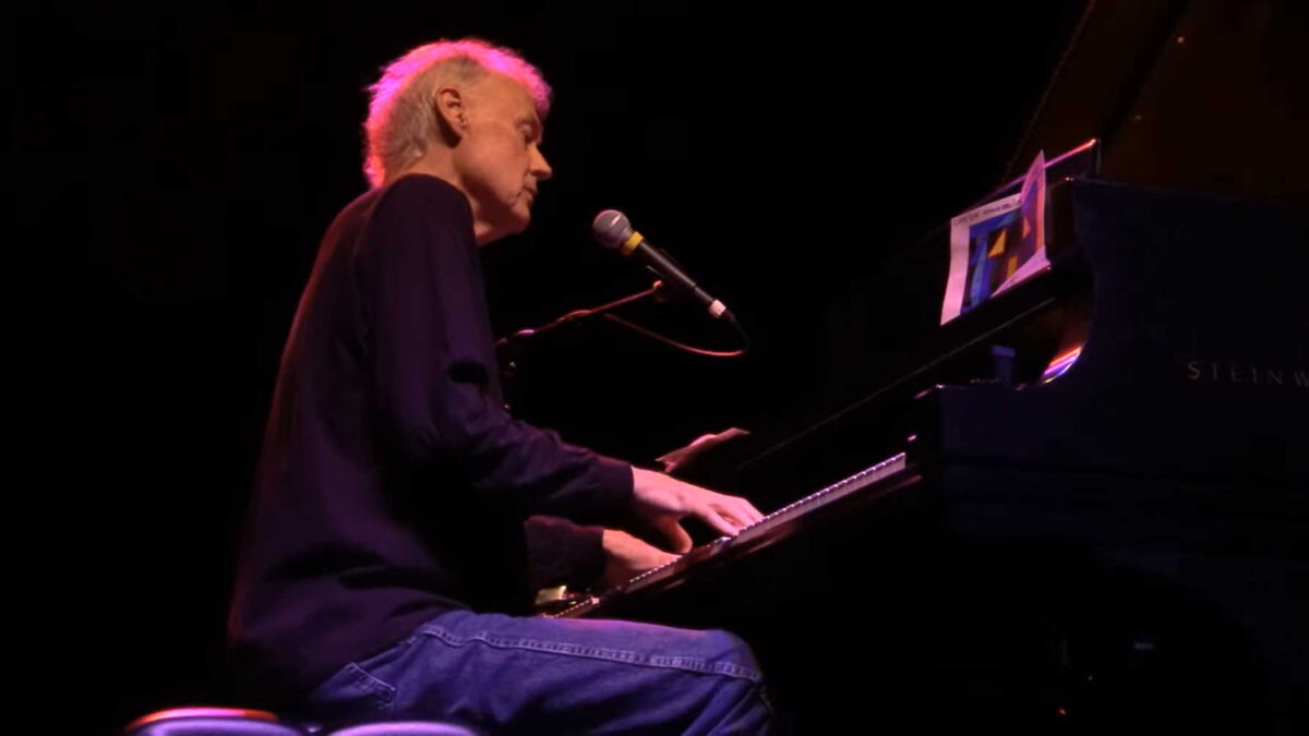 Bruce Hornsby Performs ‘My Resolve’ Live In November 2021: Pro-Shot Video