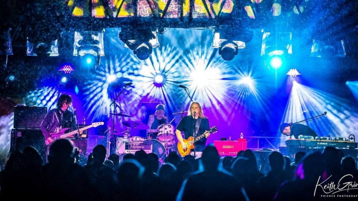 Gov’t Mule Debuts Savoy Brown Cover & Welcomes Ron Holloway At Island Exodus