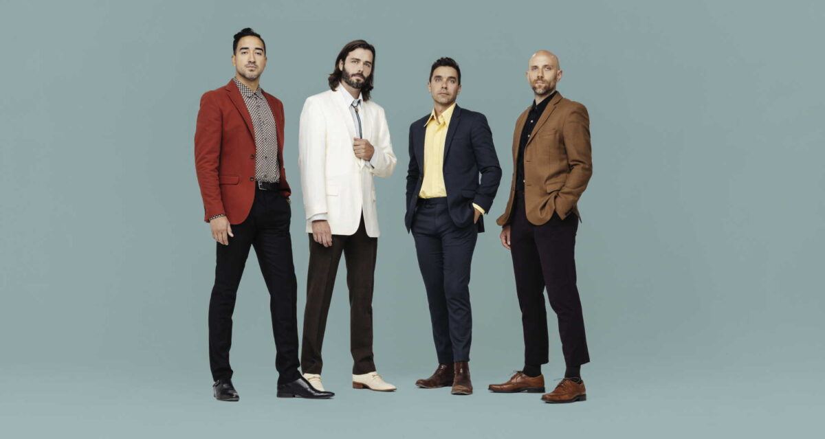 Lord Huron Press 2021 Crow