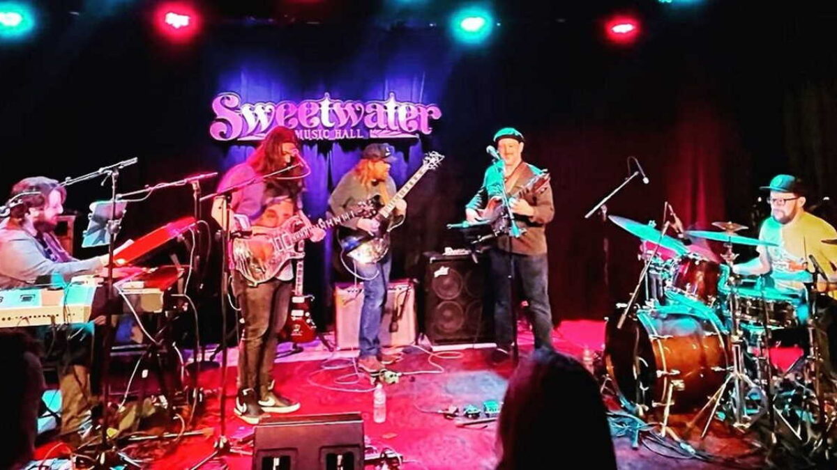 Reed Mathis Joins Pink Talking Fish At Sweetwater Music Hall