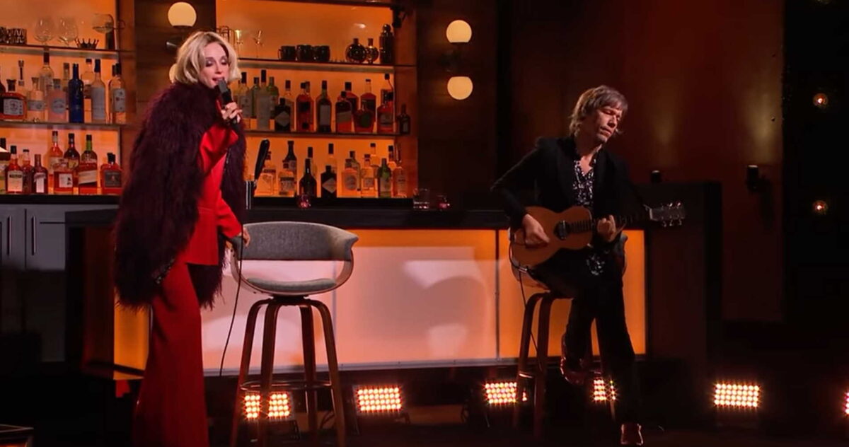 st vincent at the holiday party corden