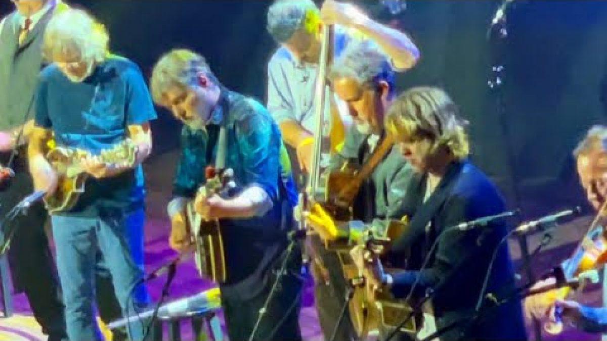 Bela Fleck w/Bryan Sutton, Billy Strings & more - The Revenge of the Tentacle Dragon (Ryman 1/8/22)