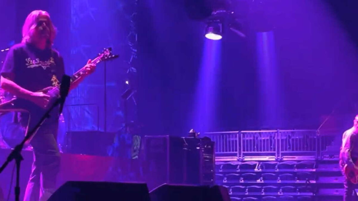 Tool Busts Out ‘Undertow’ In Detroit