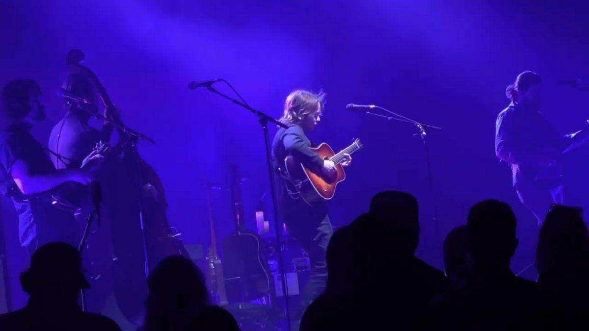 Billy Strings - Life To Go (Knoxville Civic Center 2.19.22)