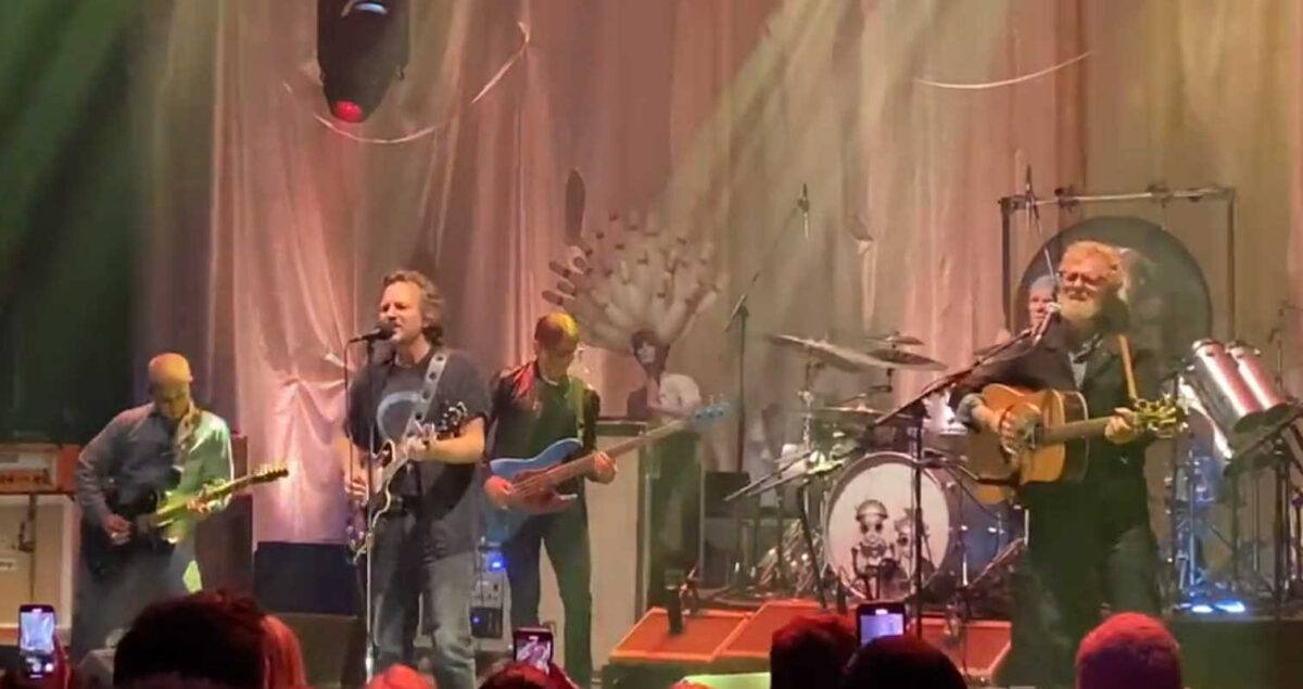 Eddie Vedder Earthlings Capitol Theatre Setlist