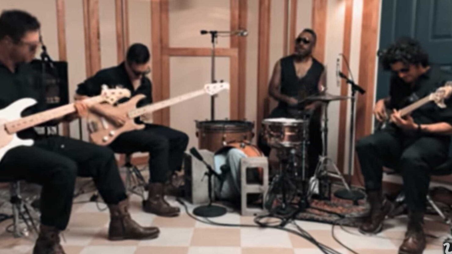 The Fearless Flyers Release 'Three Basses' Single