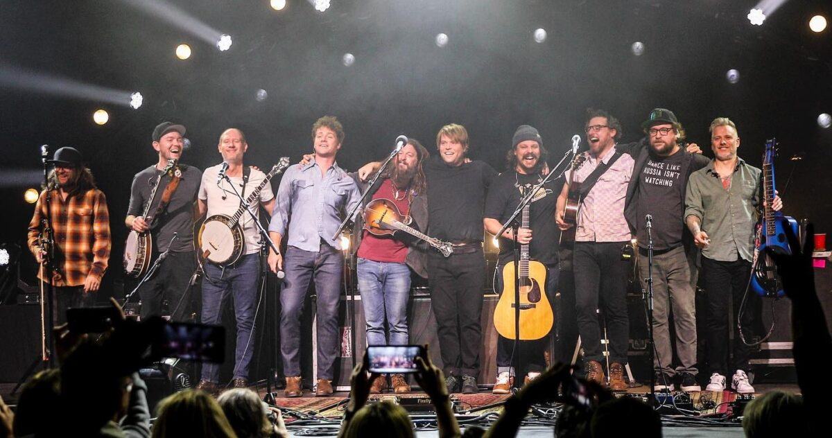 Greensky Bluegrass Infamous Stringdusters louisville