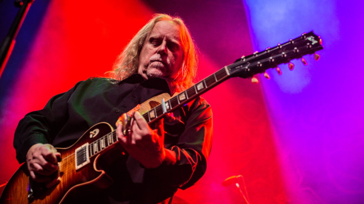 Warren Haynes Details March 2022 Solo Concerts
