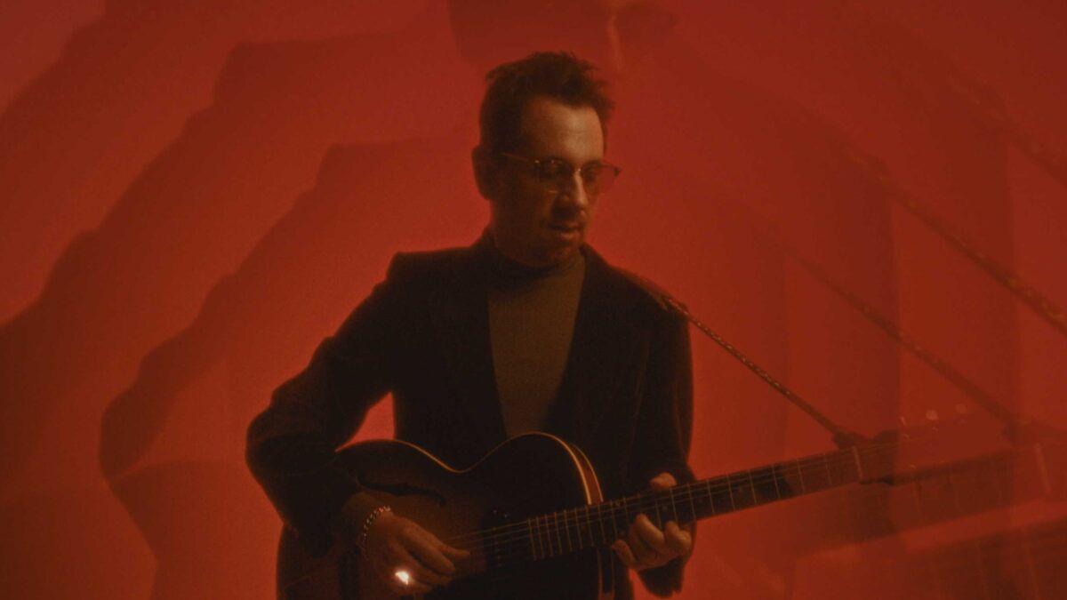 Black Pumas’ Adrian Quesada Announces New Solo Album ‘Boleros Psicodélicos’ & Shares Single