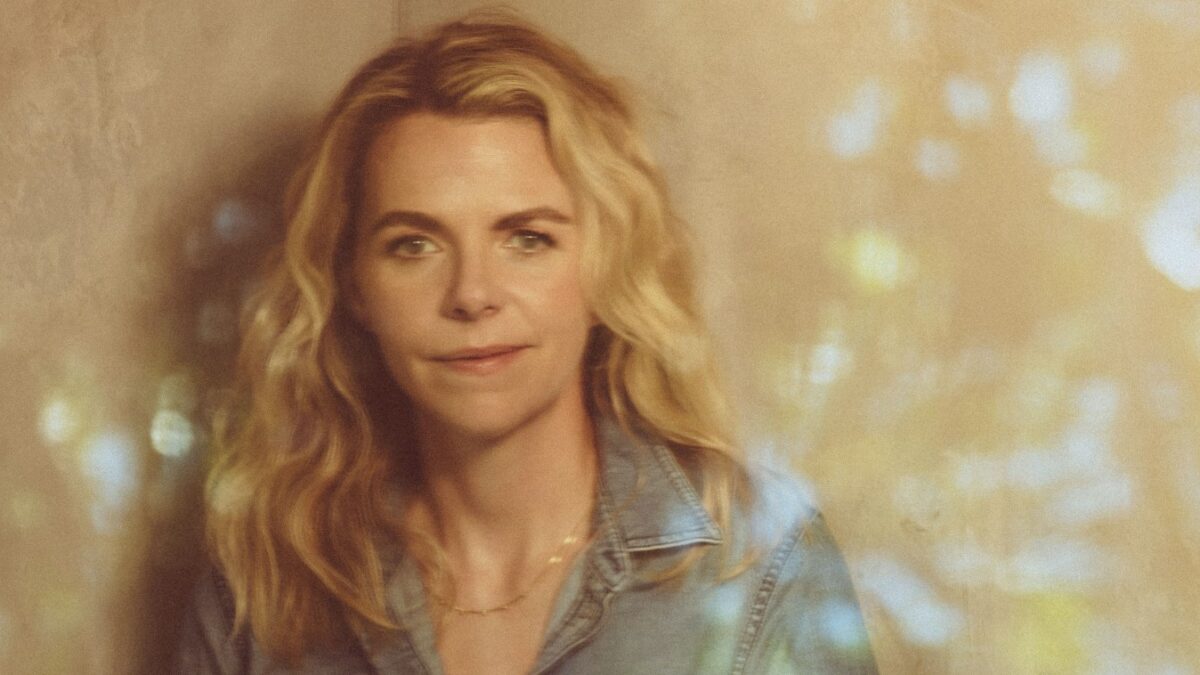 Aoife O’Donovan To Perform Bruce Springsteen’s ‘Nebraska’ In Its Entirety At Select 2023 Shows