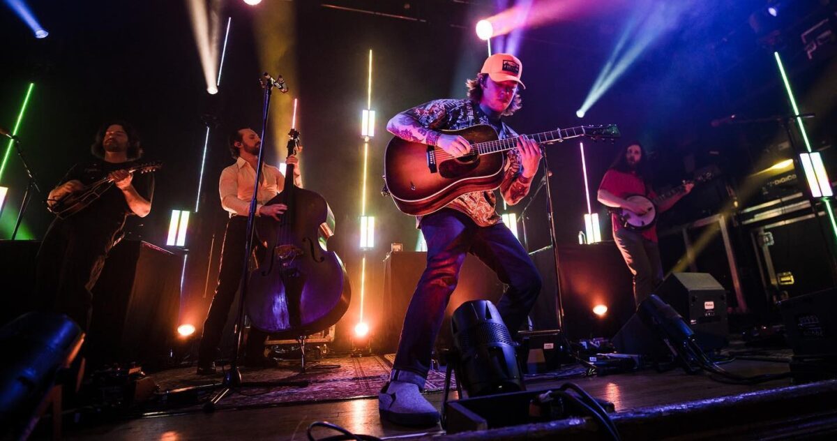 Billy Strings London N3