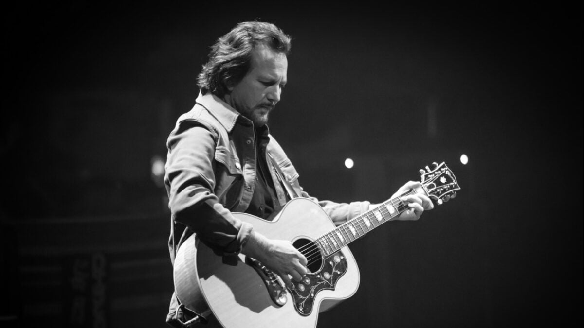 Eddie Vedder Adds October 2022 Tour Dates