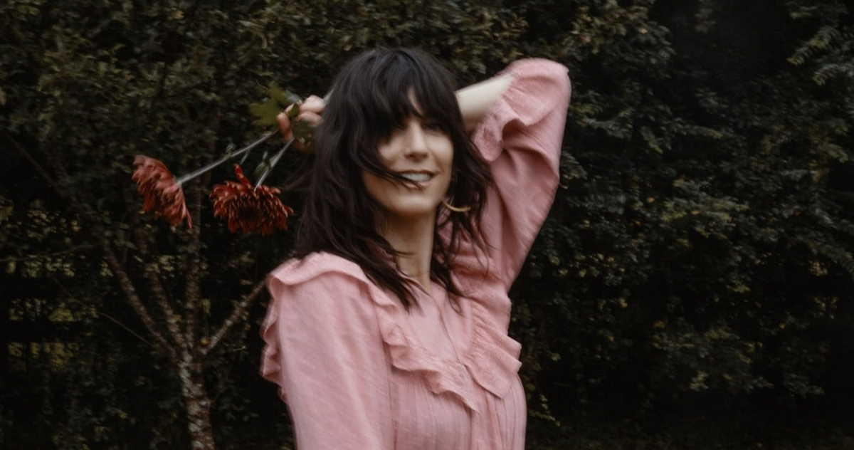 Nicki Bluhm Press March 2022 Bilson