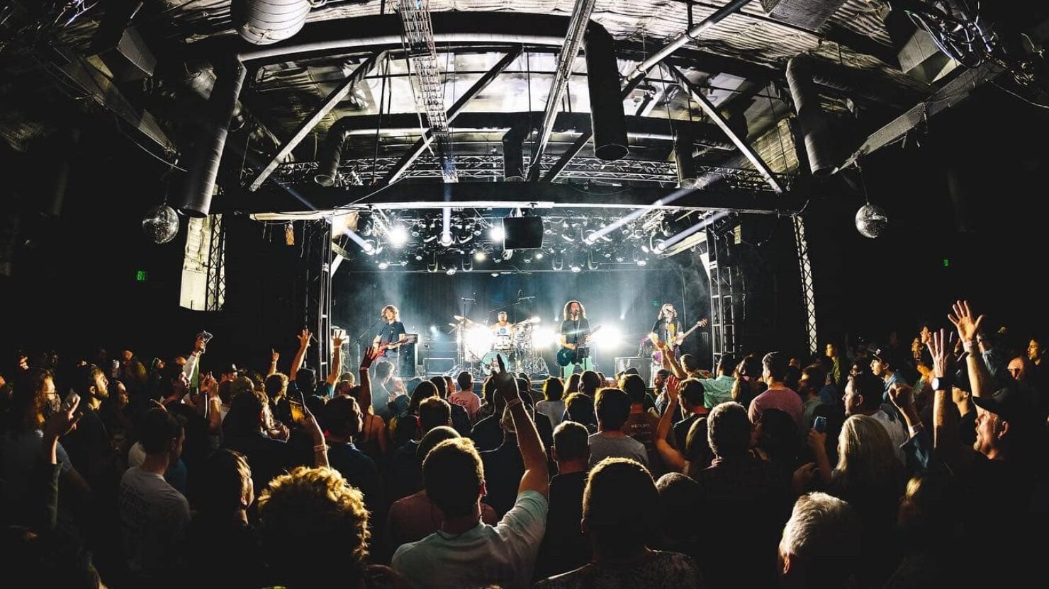 Pigeons Playing Ping Pong Dust Off 311 Cover In Los Angeles