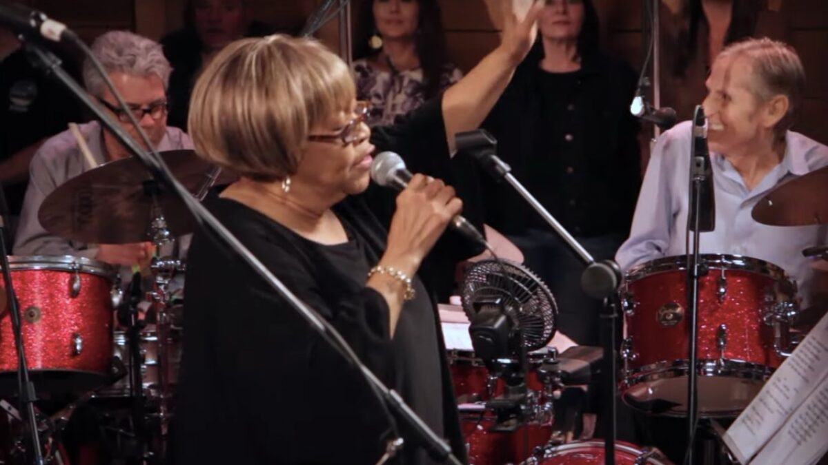 Watch Levon Helm & Mavis Staples Cover ‘I Wish I Knew How It Would Feel To Be Free’