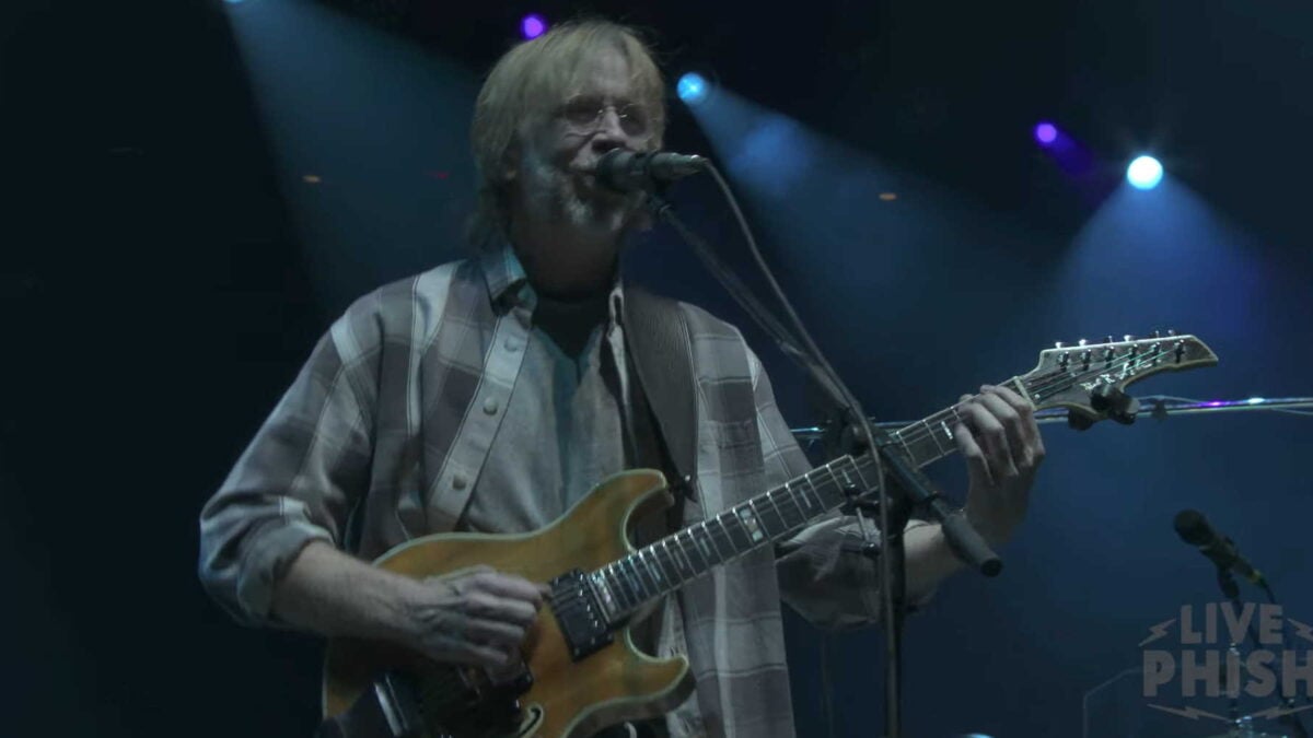 Watch Phish Perform 22-Minute ‘Simple’ At Madison Square Garden: Pro-Shot Video