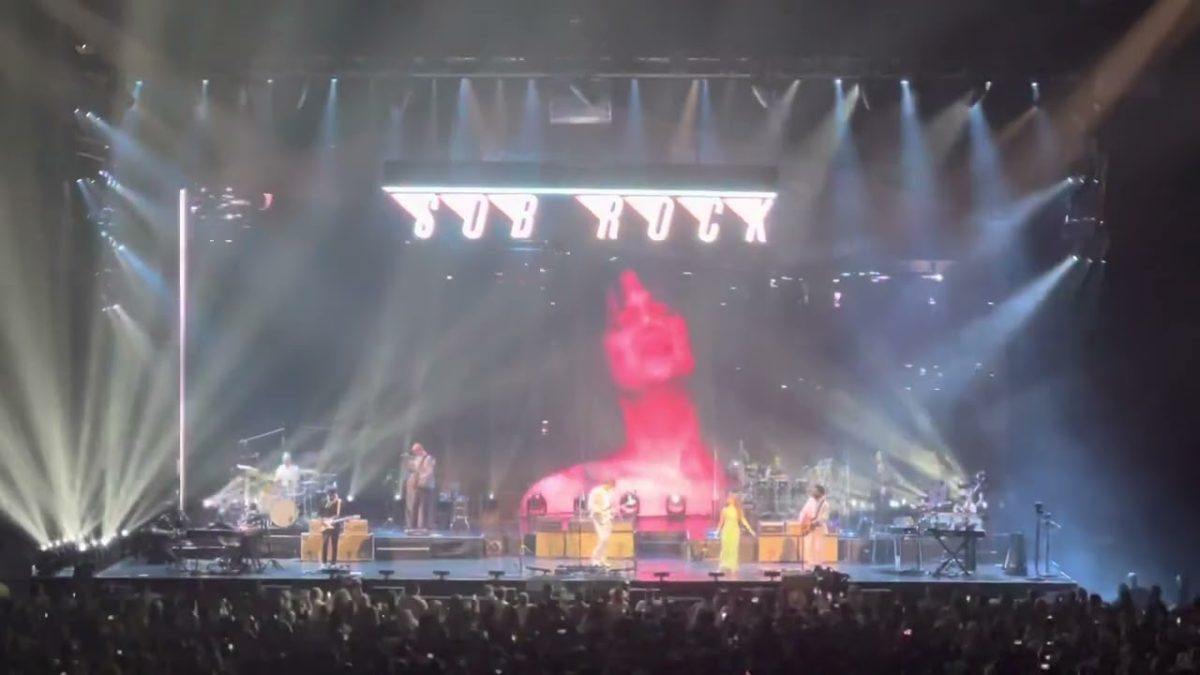 John Mayer ft Maren Morris - end of Last Train Home - Live in Nashville 4.13.2022
