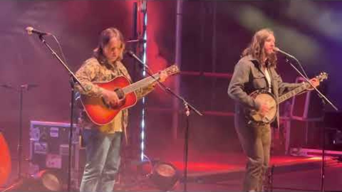 Billy Strings 5/12/22 ‘’Steam Powered Aereo Plane’’ w/ Billy Failing lead vocals - Red Rocks