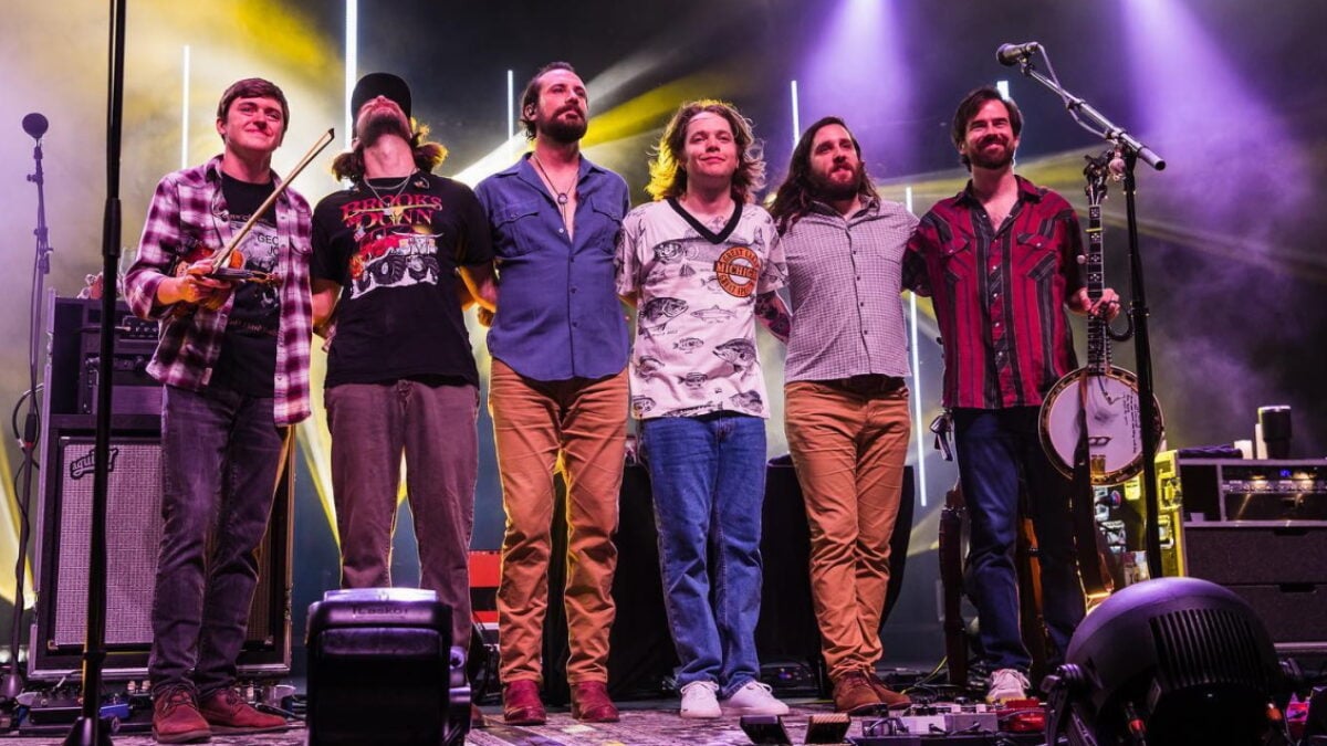 Billy Strings Welcomes Christian Ward & Cory Walker In St. Augustine