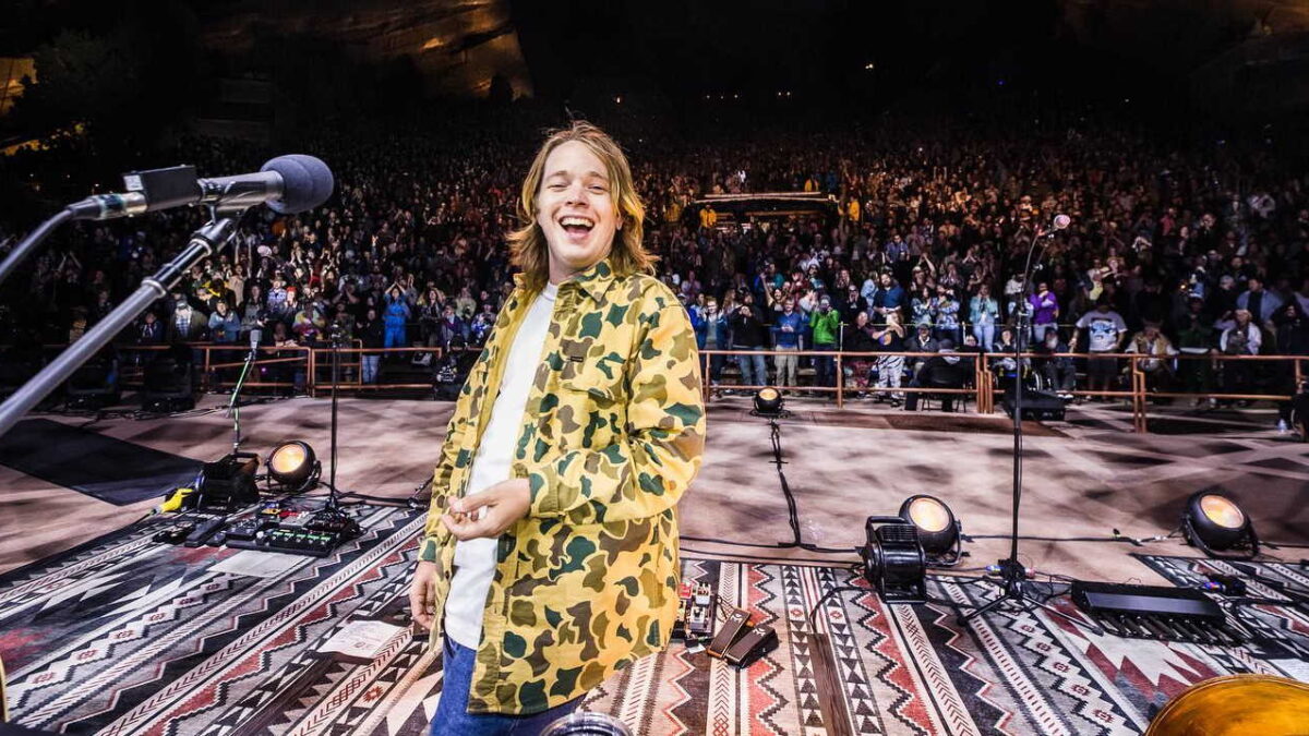 Billy Strings Kicks Off Red Rocks Run In Colorado