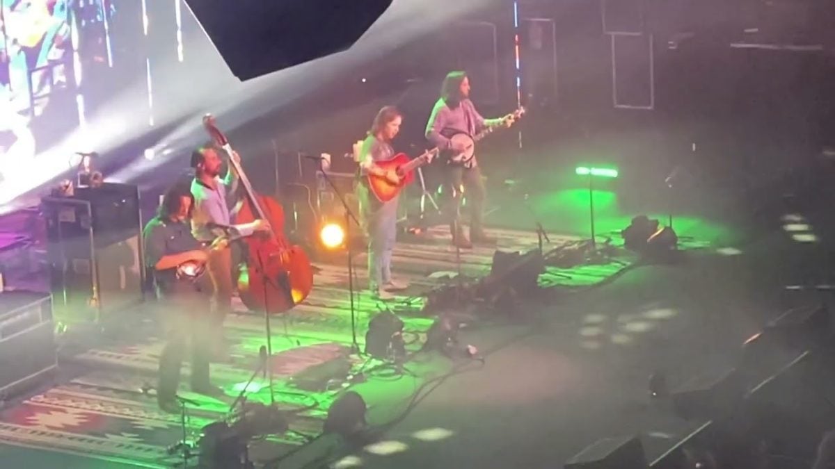 Billy Strings, “Rundown”, 5/14/22, Mission Ballroom, Denver, CO