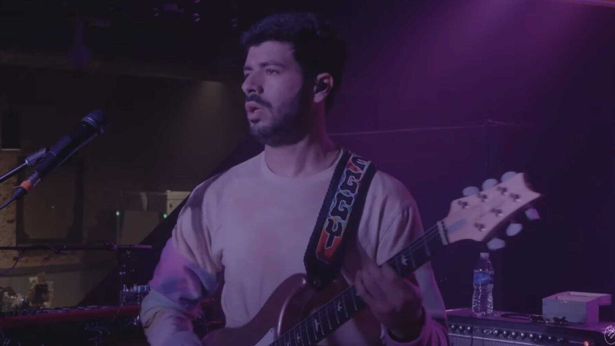 Watch Eggy Cover Big Thief In Denver: Pro-Shot Video