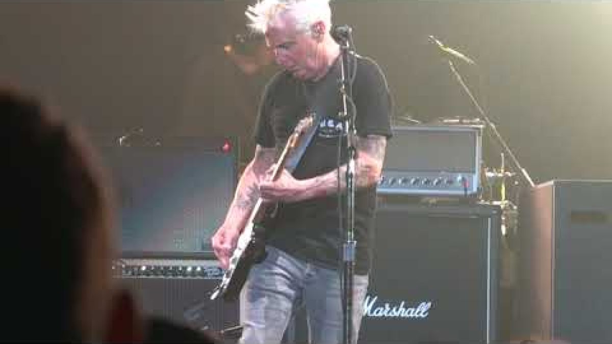 PEARL JAM : "Quick Escape" - Viejas Arena / San Diego, California (May 3, 2022)