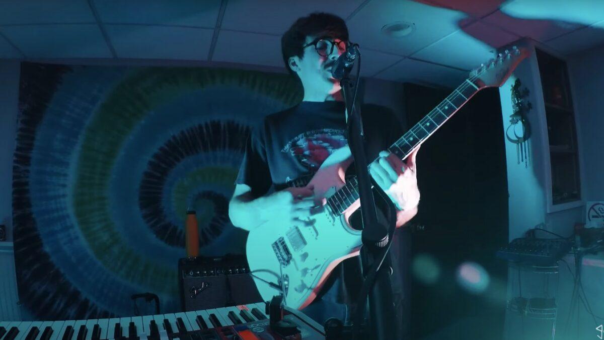 Watch Goose’s Peter Anspach & Great Blue Performing Live In Studio