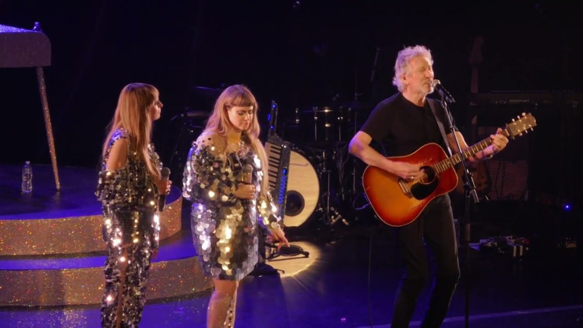 Roger Waters surprise guest appearance with Lucius - "Mother" [Pink Floyd cover]