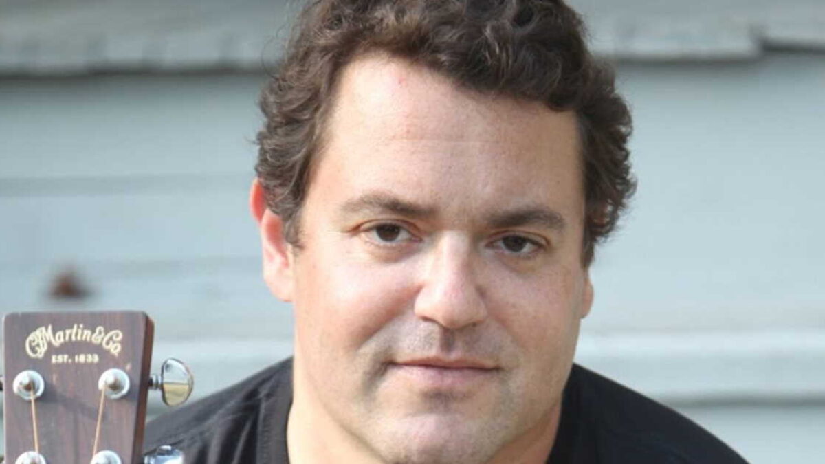 Strangefolk/Assembly Of Dust’s Reid Genauer Confirms 2 New Albums & Career-Spanning Residency