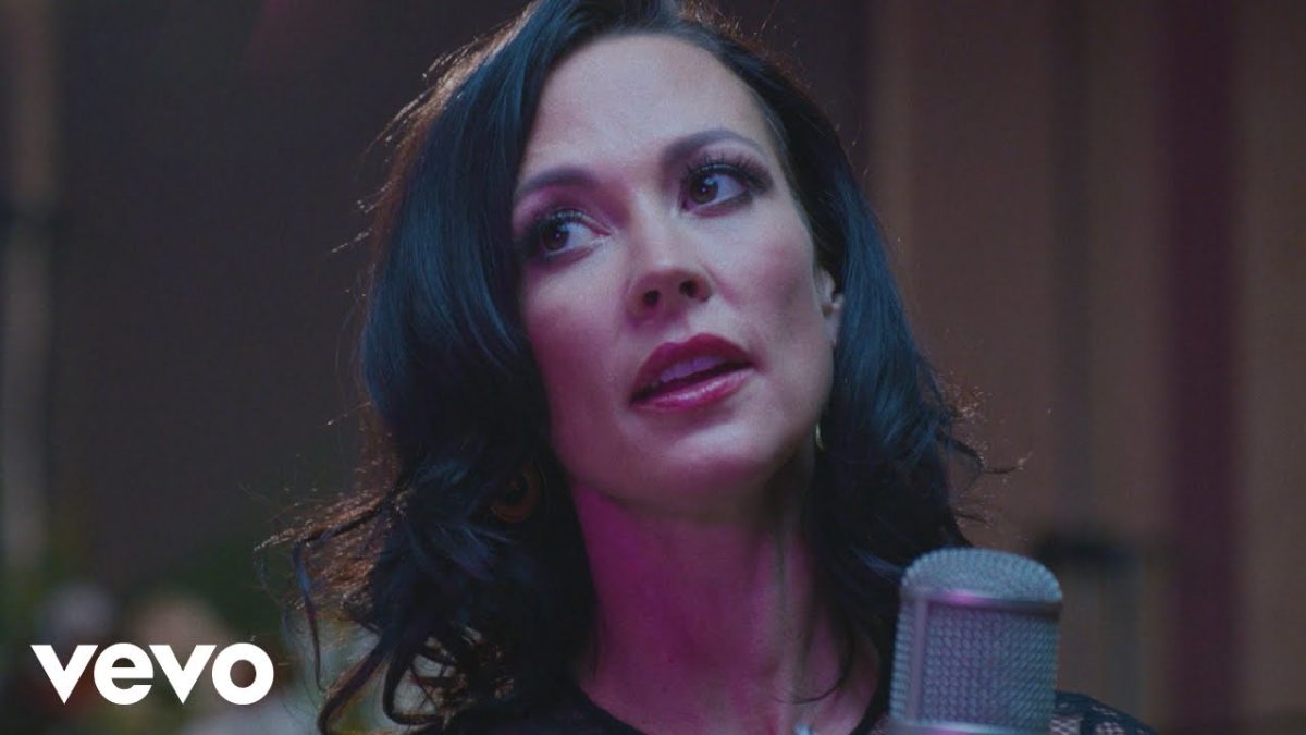 Amanda Shires - Take It Like A Man (Official Live Session)