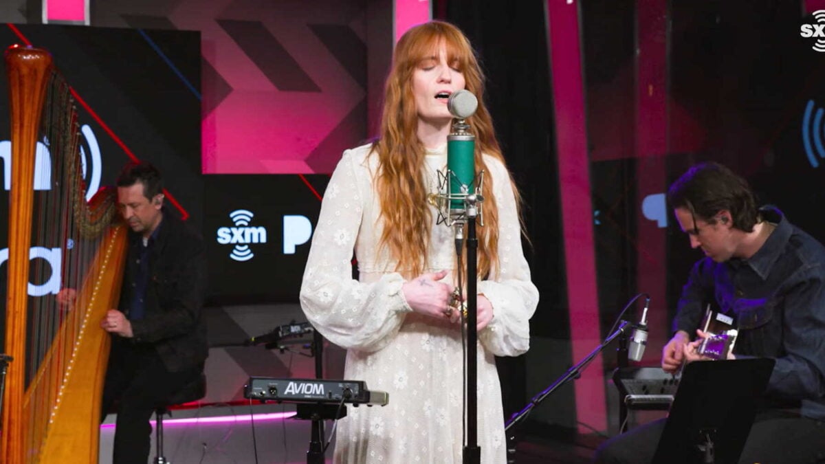 Watch Florence + The Machine Perform ‘My Love’ For SiriusXM